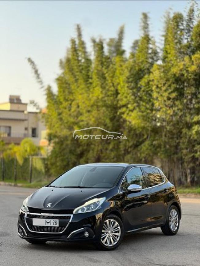 Peugeot 208 White Édition 2019