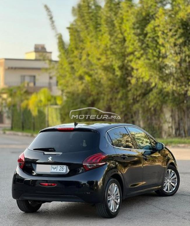 Peugeot 208 White Édition 2019