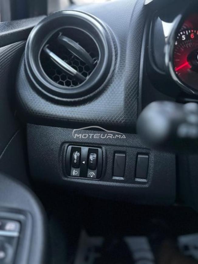 RENAULT Clio 1.2 l 75 Business