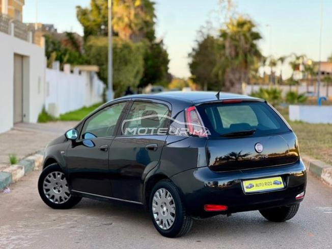 Fiat punto essence model 2012 manuelle a Salé 