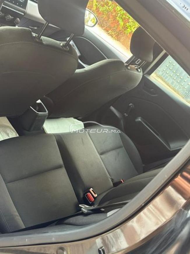 RENAULT CLIO 5 06-2022  à Marrakech