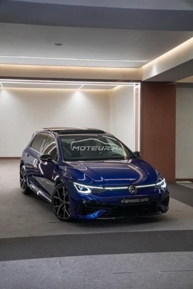 Volkswagen Golf 8 R Performance city