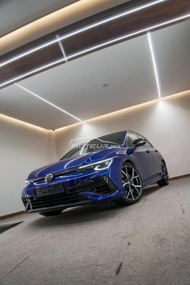 Volkswagen Golf 8 R Performance city