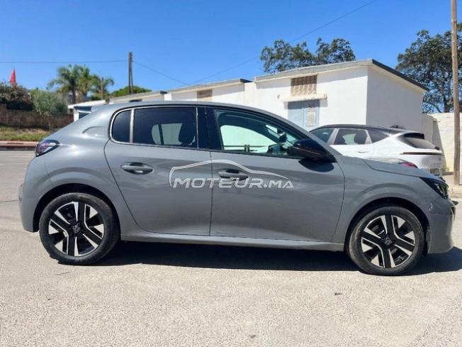 Peugeot 208 Hybride Automatique 2025