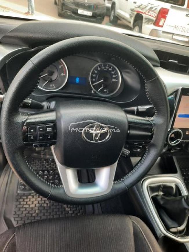 Toyota hilux revo 