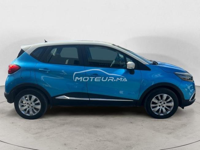 RENAULT. Captur