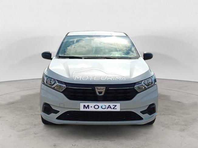 DACIA. Logan