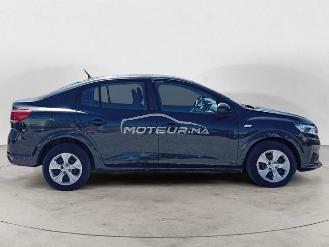 DACIA. Logan