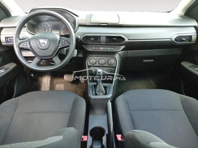 DACIA. Logan