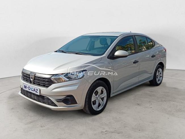 DACIA. Logan