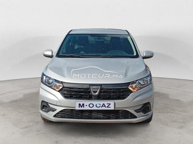 DACIA. Logan