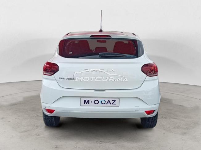 DACIA. Sandero