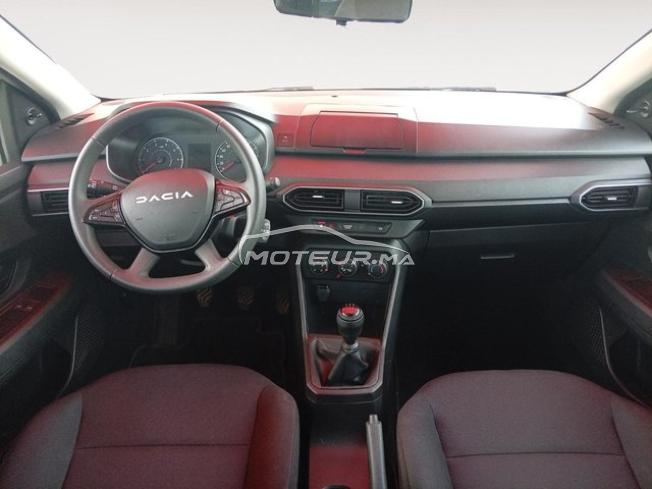 DACIA. Sandero