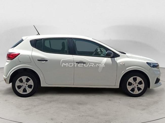 DACIA. Sandero