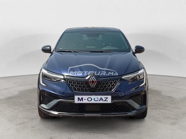 RENAULT. Arkana