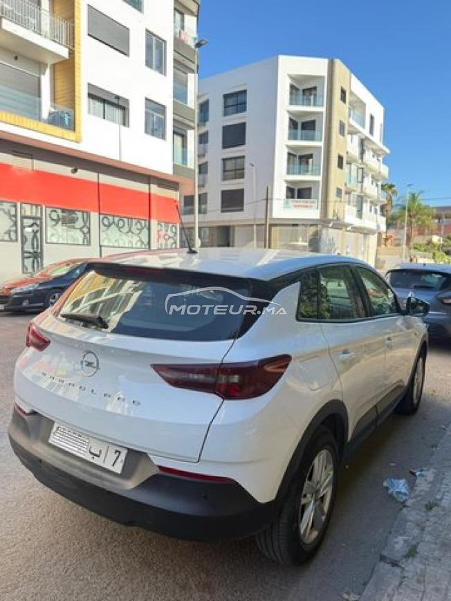 opel crossland