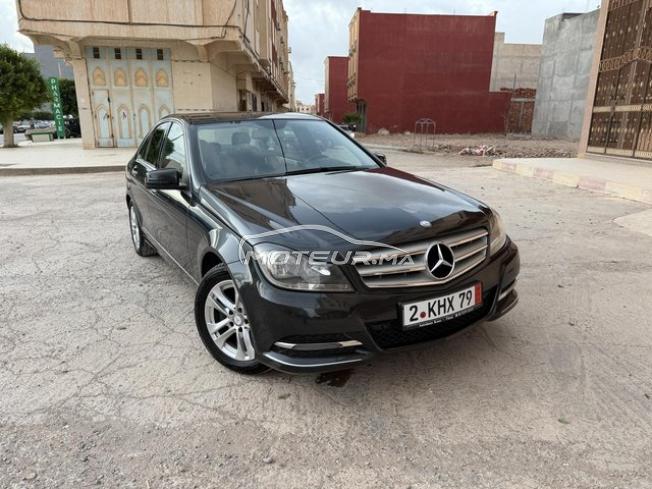 Mercedes-benz C220 