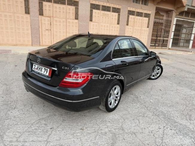 Mercedes-benz C220 