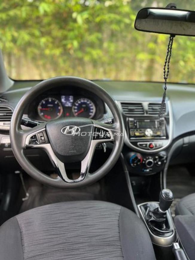 Hyundai accent Diesel Manuelle 2017 occasin Salé