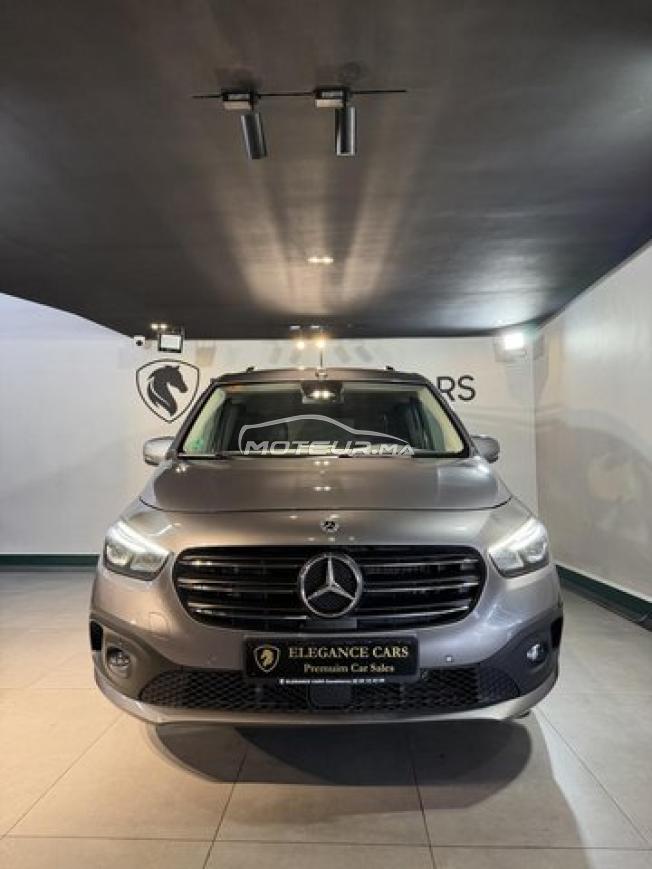 Mercedes-Benz Classe T 180d
