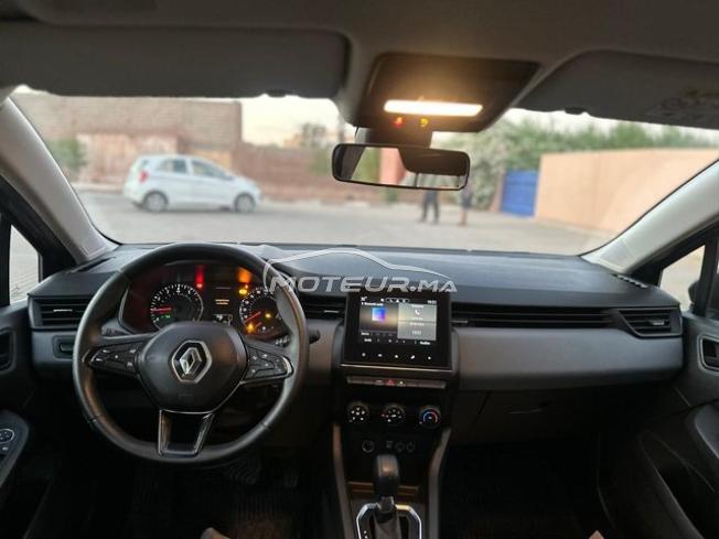 RENAULT CLIO 5 09-2023 à MARRAKECH 
