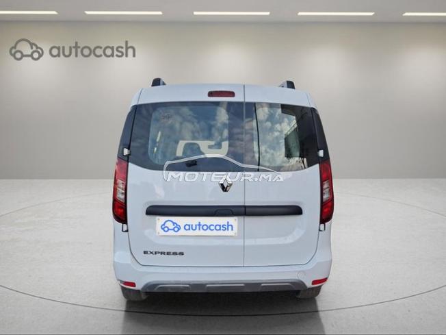 570 - Renault Express 2024 expertisée avec finance