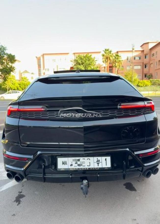 LAMBORGHINI URUS SE V8 hyrbid