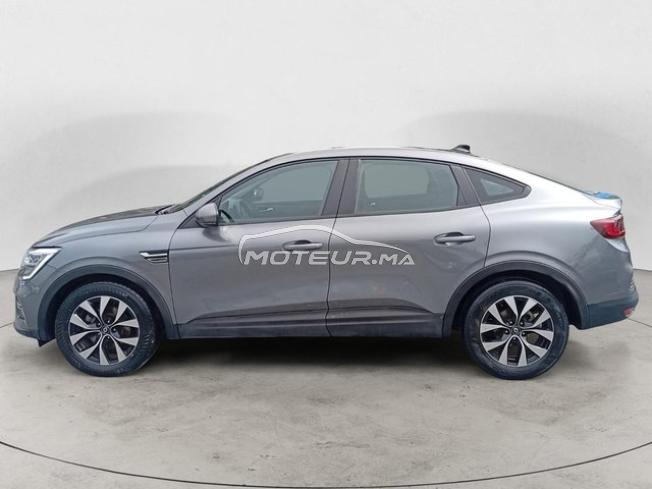 RENAULT. Arkana