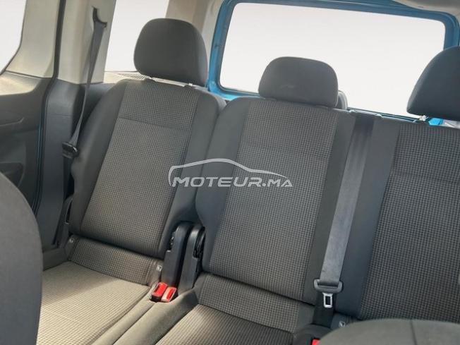 VOLKSWAGEN. Caddy
