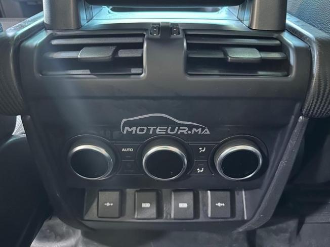 Land Rover - Defender 2021