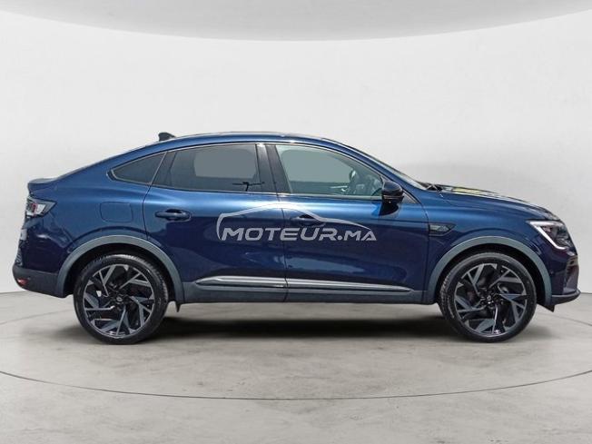 RENAULT. Arkana