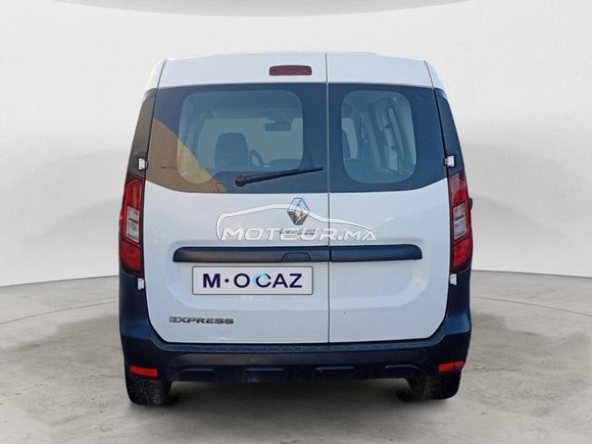 RENAULT. Express