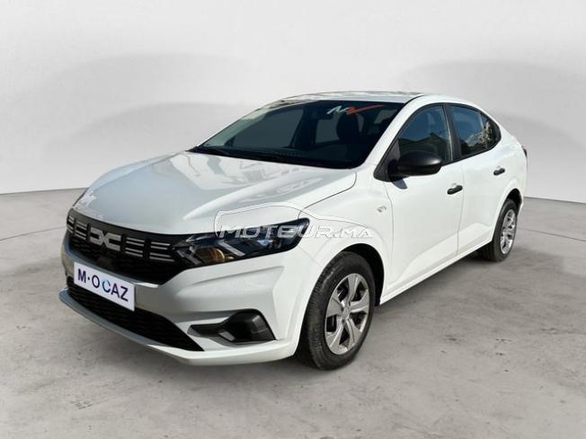 DACIA. Logan