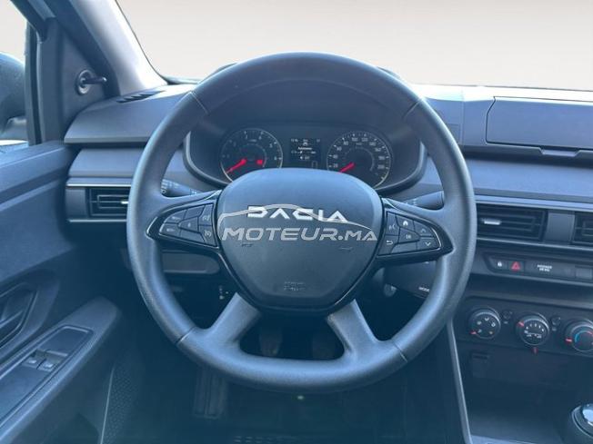 DACIA. Logan
