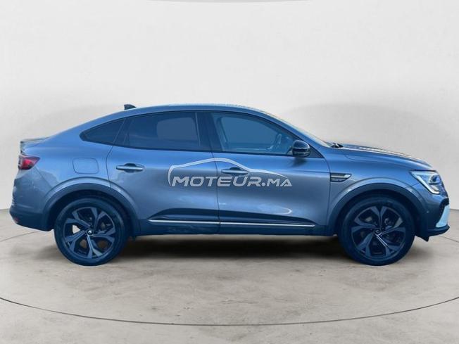 RENAULT. Arkana