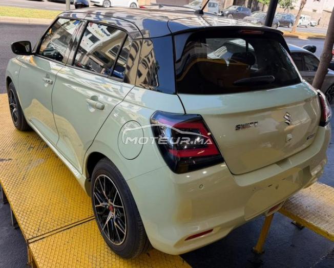 Suzuki Swift Essence MHEV