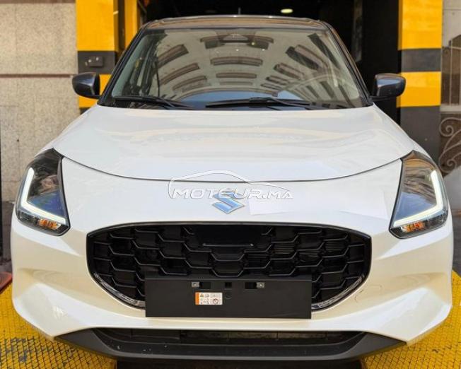 Suzuki Swift Essence MHEV