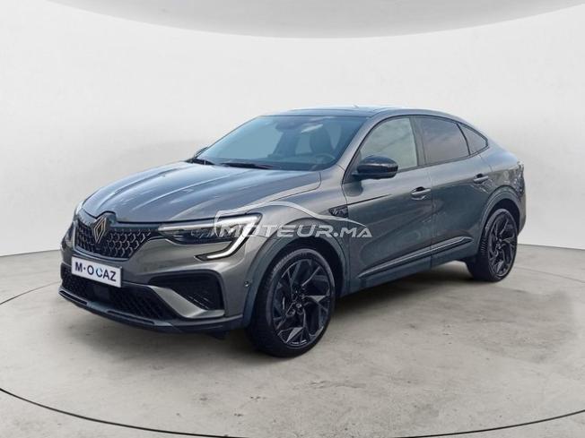 RENAULT. Arkana