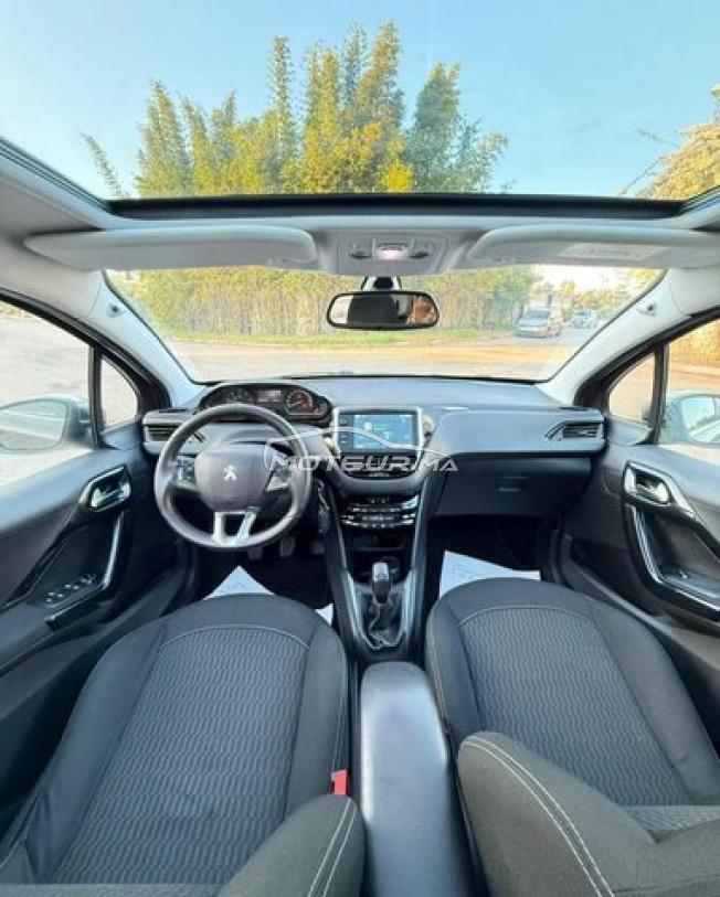 Peugeot 208 White Édition 2019❣️
