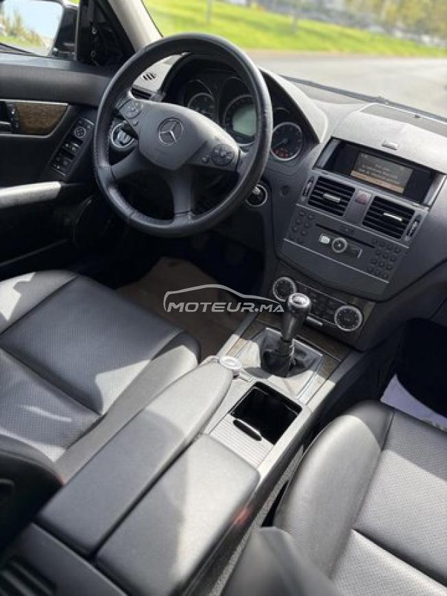 Mercedes Benz c180 essence 2010A rabat