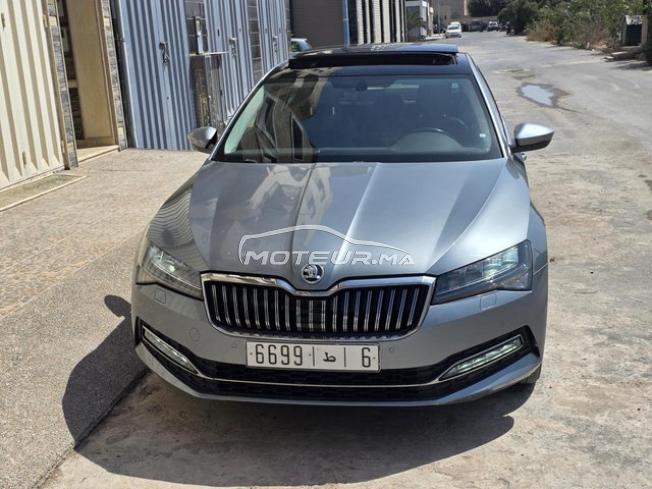 Skoda Superb Diesel Automatique 2021 à Casablanca