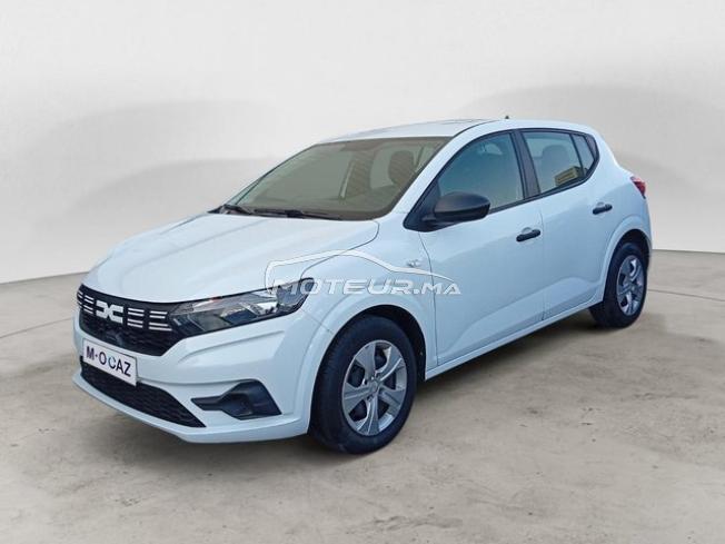 DACIA. Sandero