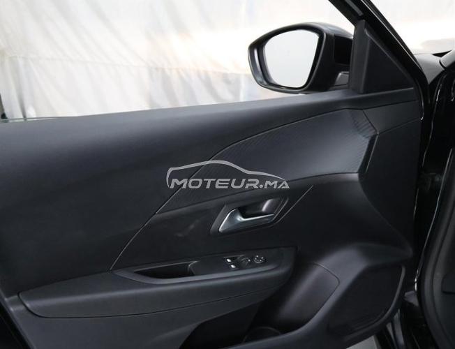 Peugeot 208 Essence Manuelle 2023 à Casablanca
