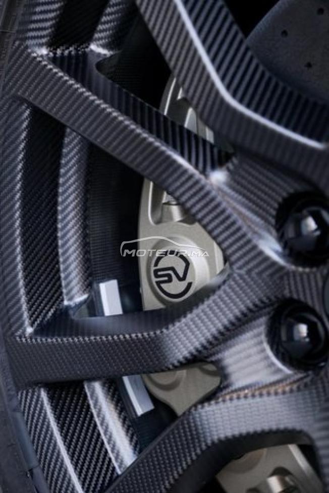 Range Rover Sport SV Edition One Full Carbon 
