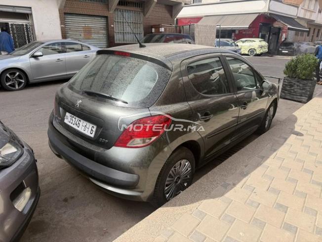 peugeot 207 essence