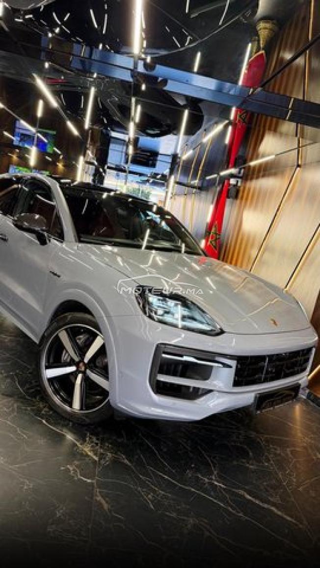 PORSCHE CAYENNE E-HYBRIDE - 2025