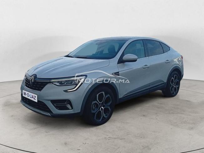 RENAULT. Arkana
