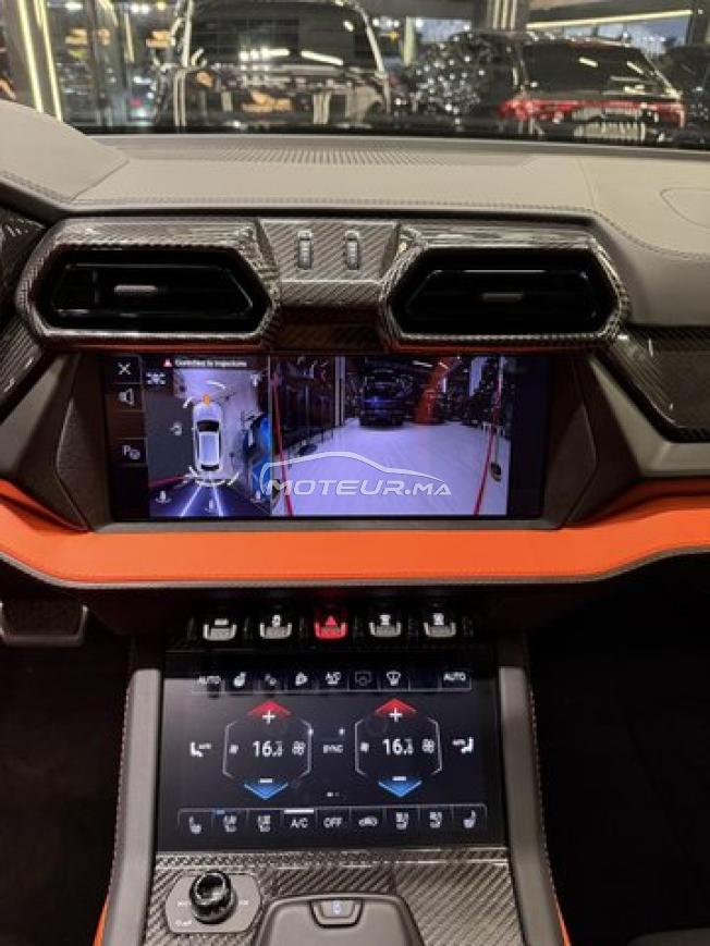Lamborghini urus se 