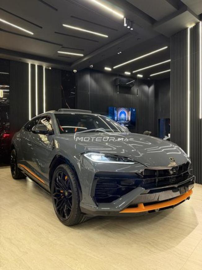 Lamborghini urus se 