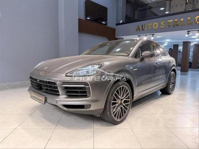 Porsche Cayenne 2021